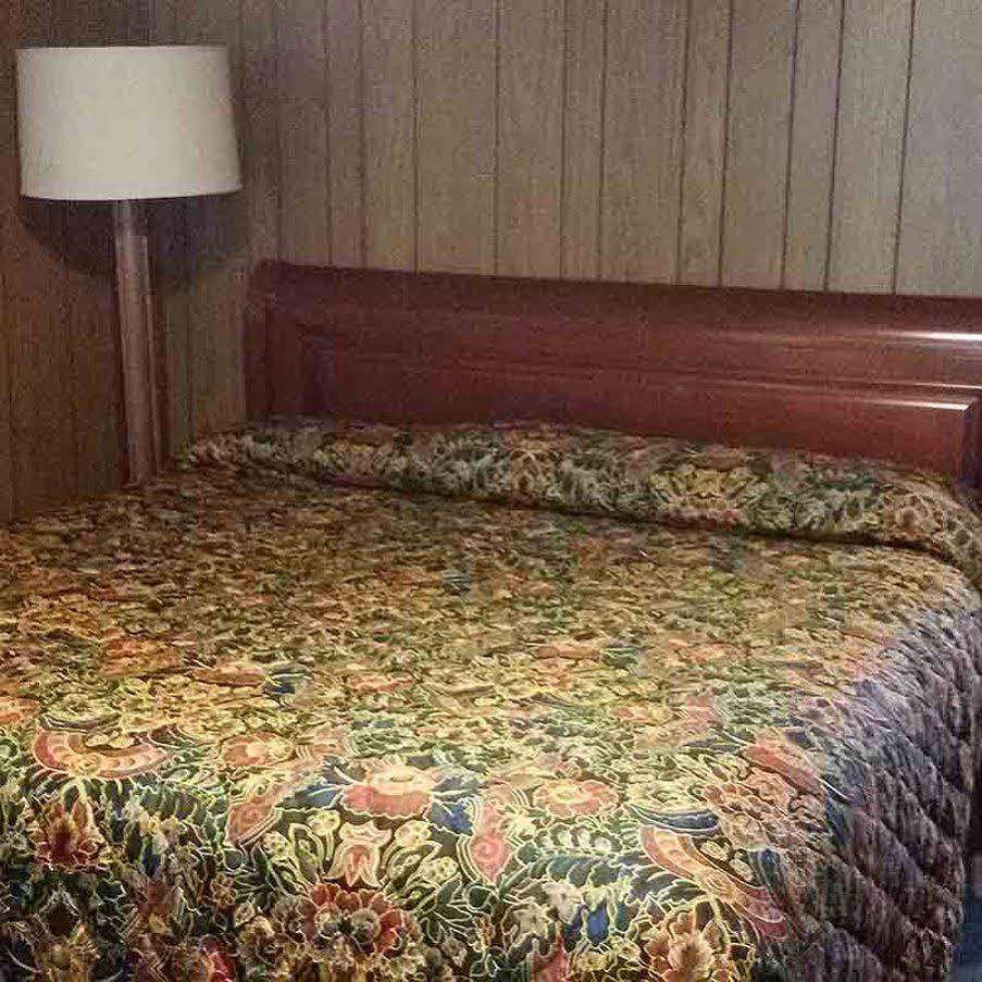 Hotel Blue Top Inn Stevens Point Luaran gambar